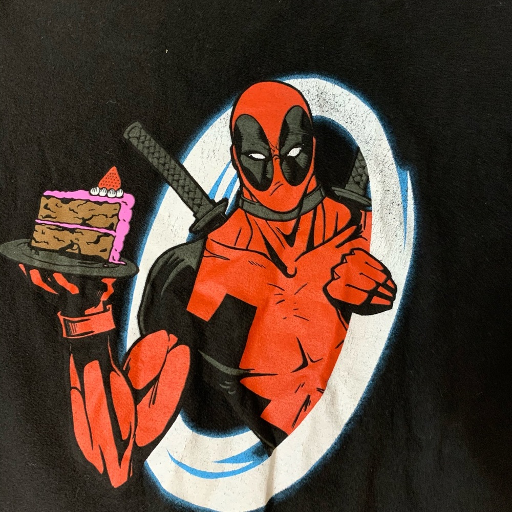 Marvel Deadpool graphic t-shirt
